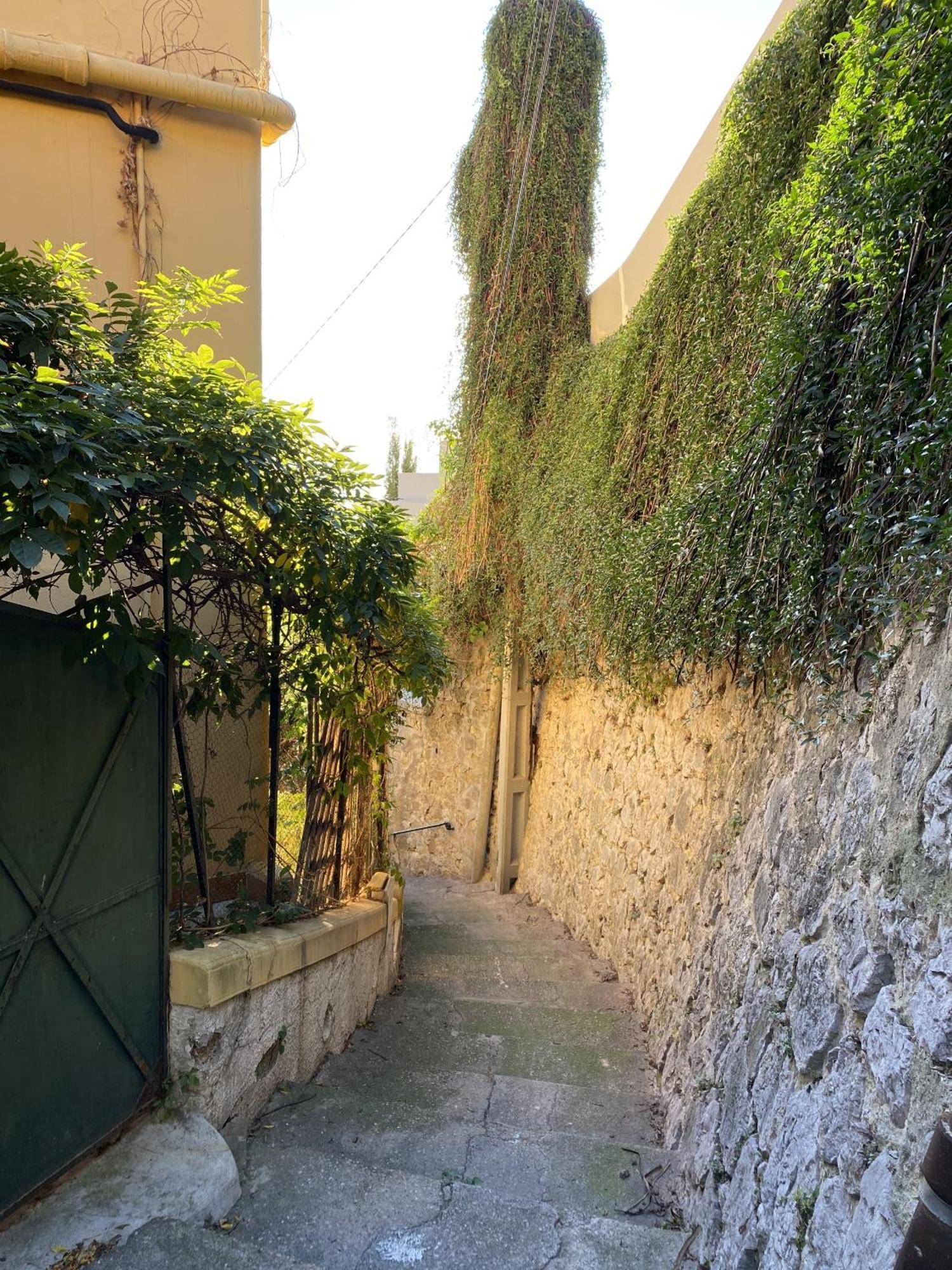 Le Vigia-Vue Mer-Terrasse-Climatisation-Parking Menton Rum bild